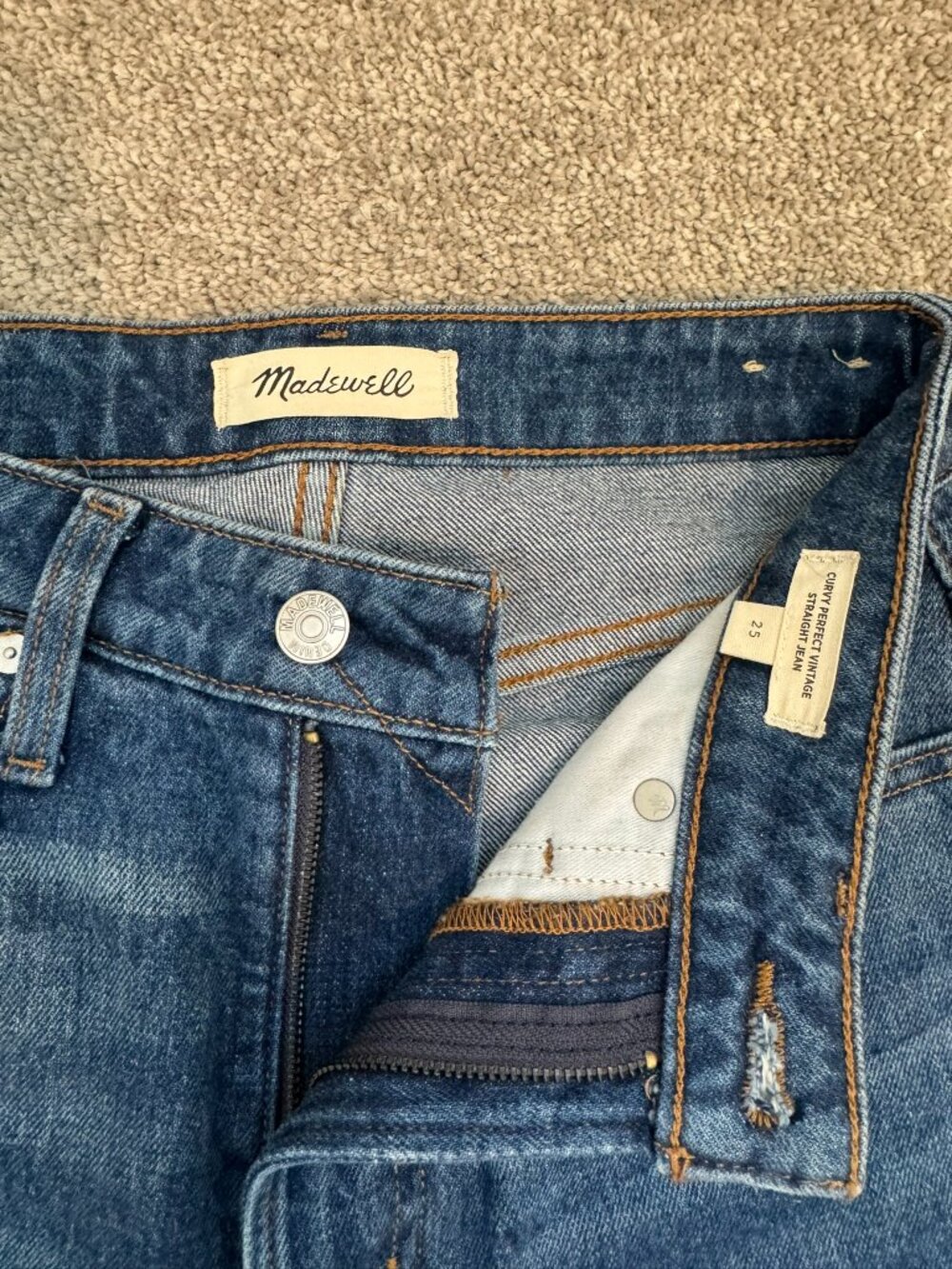 Madewell Curvy Perfect Vintage Straight Jean